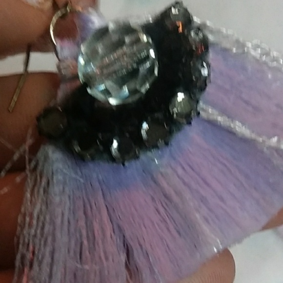 EARRINGS - Picture 2 of 2